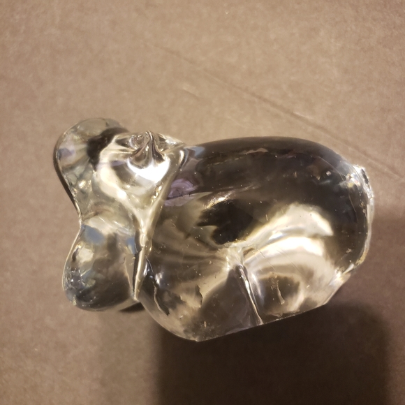 Hippo Desk Paperweight - Picture 3 of 8